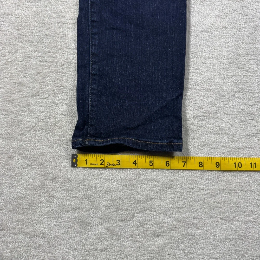 Lee classic dark